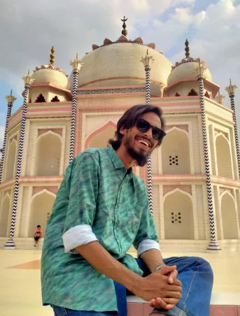 টিভি নাটক,,মঞ্চনাটক, ওয়েব সিরিজ, শর্টফিল্ম প্রজেক্টে অভিনয়ের সুযোগ খুজছি