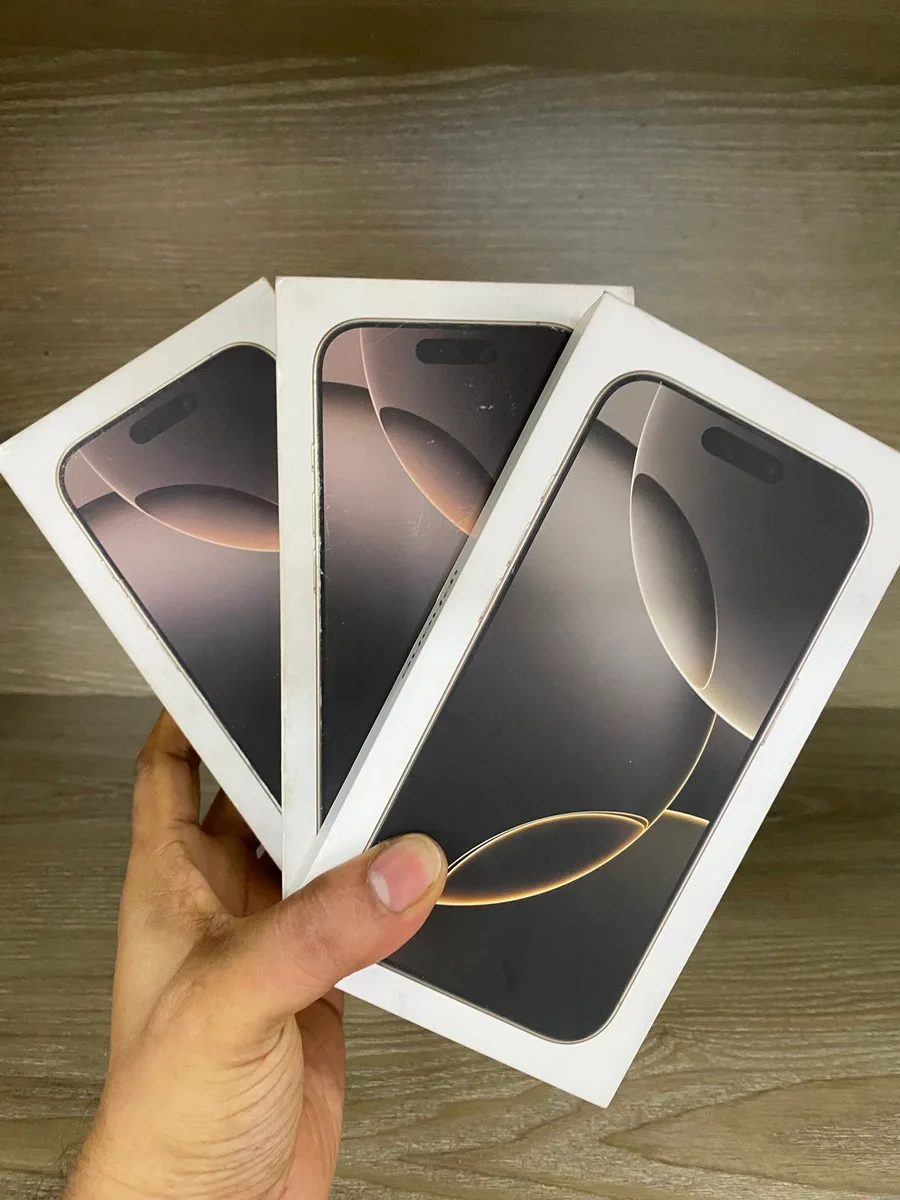Apple iPhone 16 Pro 128GB, Desert Titanium