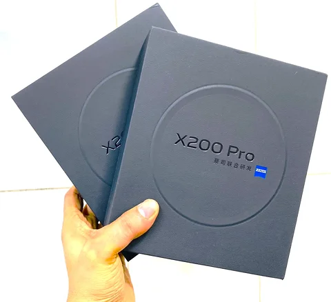 vivo X200 pro (brand new) 16/512Gb china (brand new)