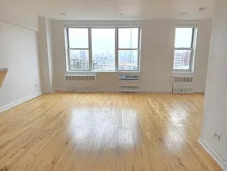 Sunnyside Room For Rent