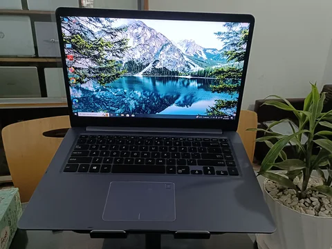 Asus Vivobook Core i5