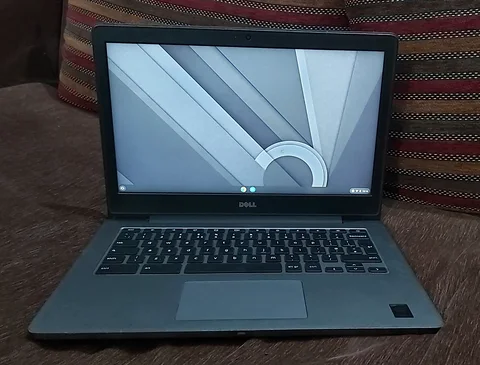 Dell Chromebook Very Fast Core i3