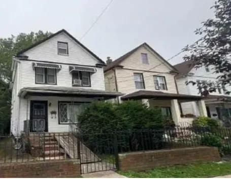 Jamaica Basement For Rent
