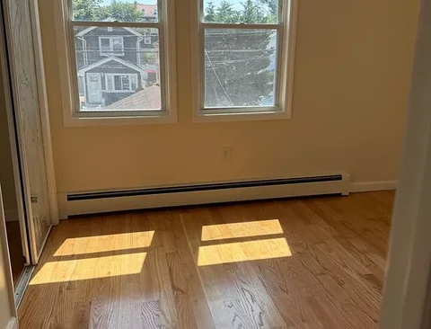Queens Village Basement For rent