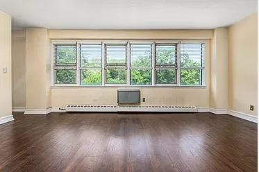 Jamaica Room For Rent