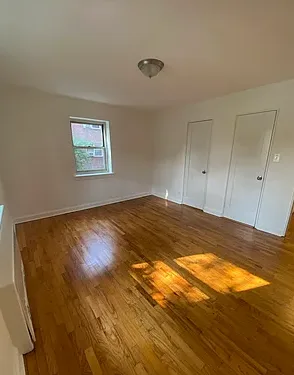 Elmhurst Roommate Needed