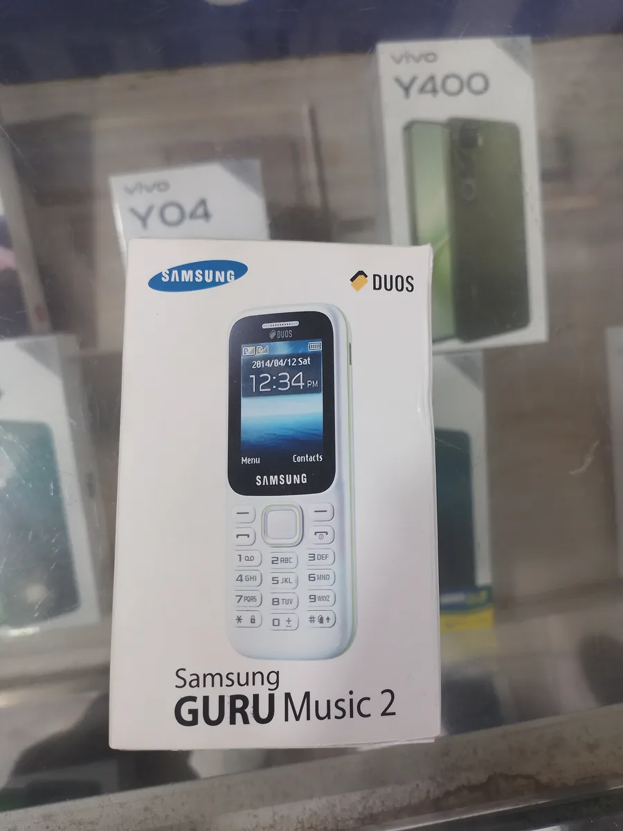 Samsung guru music 2