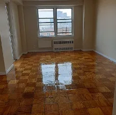 Jamaica Semibasement for rent