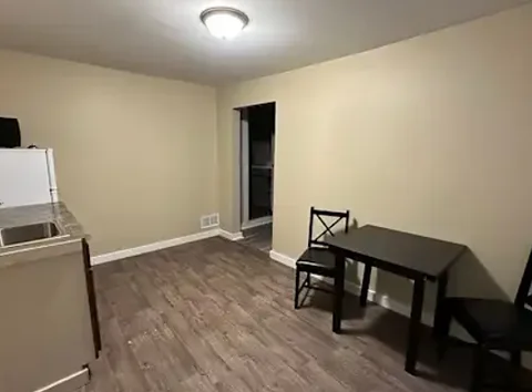 Jamaica Room For Rent