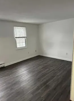 Jackson Heights Room For Rent