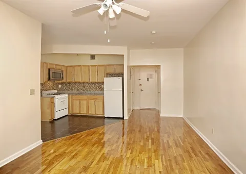 Jamaica Room For Rent