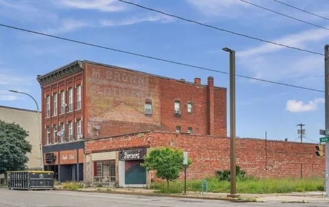 Commercial Property For Sale - Niagara Falls