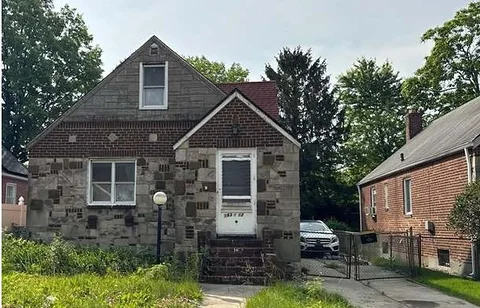 Renovated House For Sale in Queens
