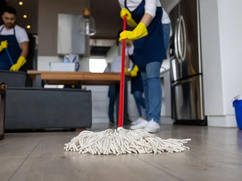 House Keeper Needed in Long Island