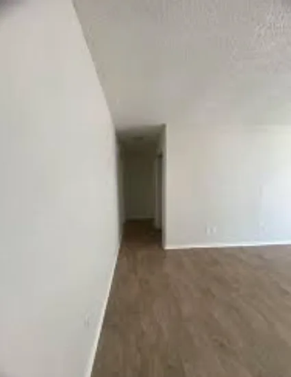 Astoria Apartment for rent
