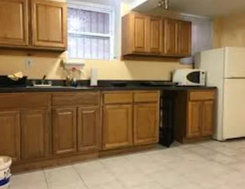 Woodside Studio for rent