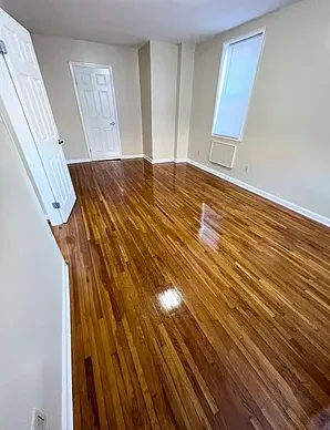 Jamaica Room For Rent