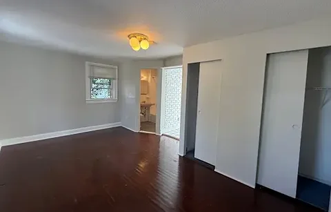 Jamaica Room for rent
