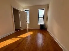 Long Island  room for rent