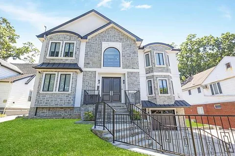 1 Family house for rent in Hollis