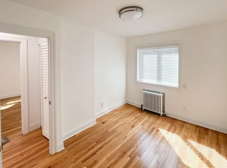 Bellerose 2nd floor for rent