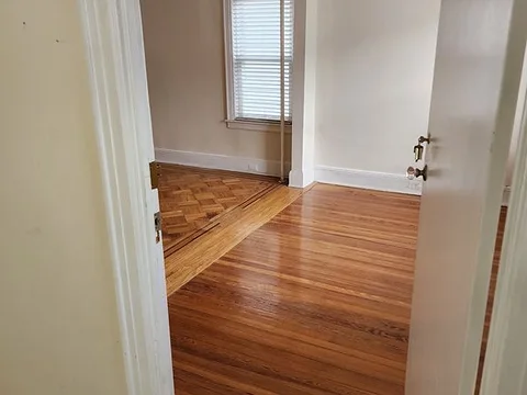 Woodside house for rent