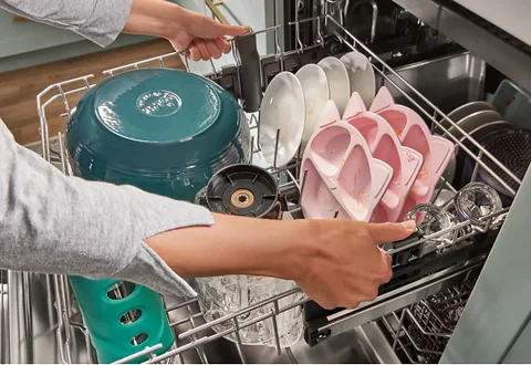 Michigan Dish Washer Needed