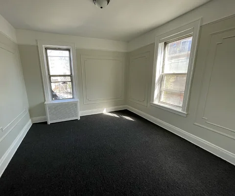 Briarwood room for rent