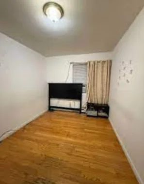 Queens Room for rent