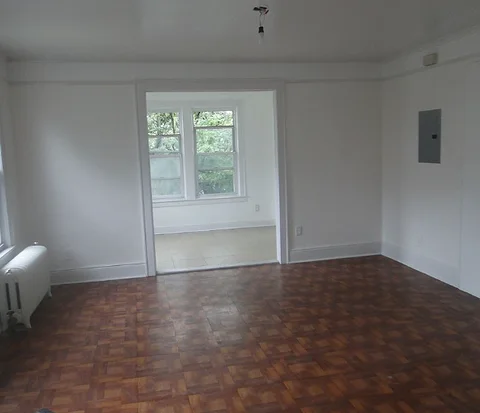 Jamaica room for rent