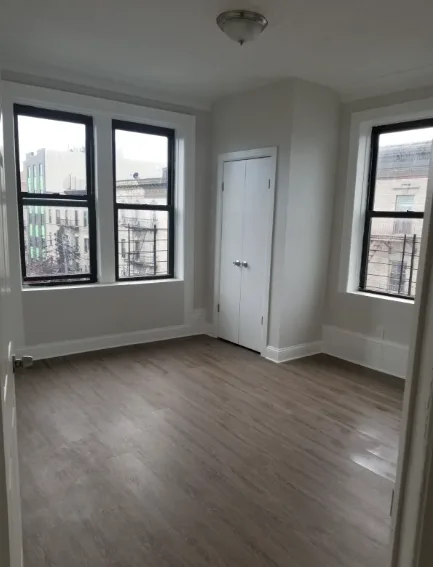 Bronx House for rent
