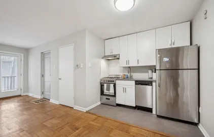Astoria room for rent
