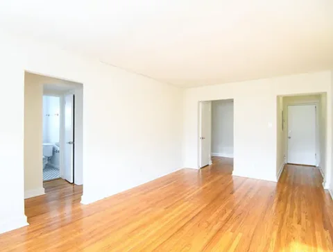 Richmond Hill room for rent