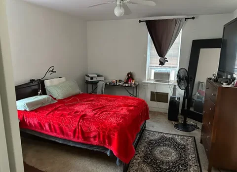 Jamaica room for rent