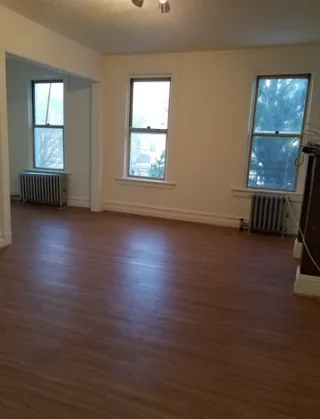 Bronx room for rent