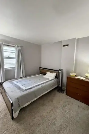 Jamaica room for rent