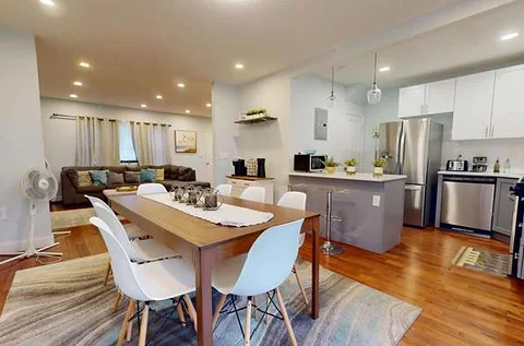Saint Albans Semi-Basement for rent
