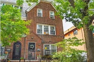 Room for rent in Jackson Heights