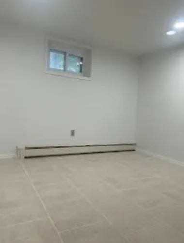 Room for rent in Jamaica