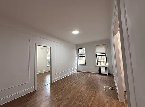 Astoria room for rent
