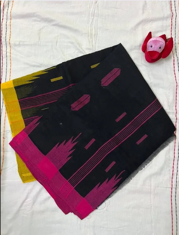 মনিপুরী শাড়ি