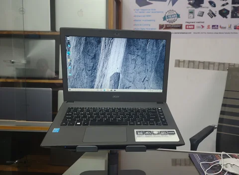 Acer Aspire E5-473 Core i3