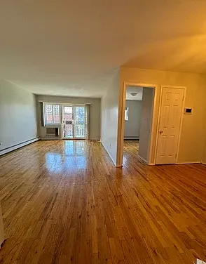 Room for rent in Richmond Hill