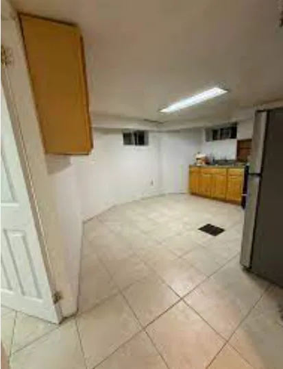 Room for rent in Jamaica