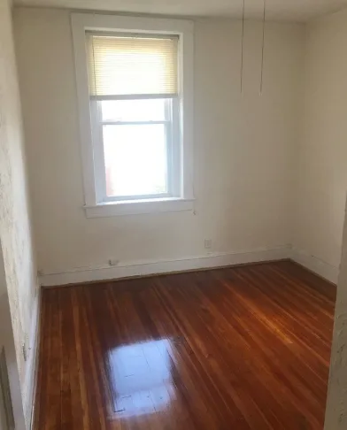 Room for rent in Ozone Park