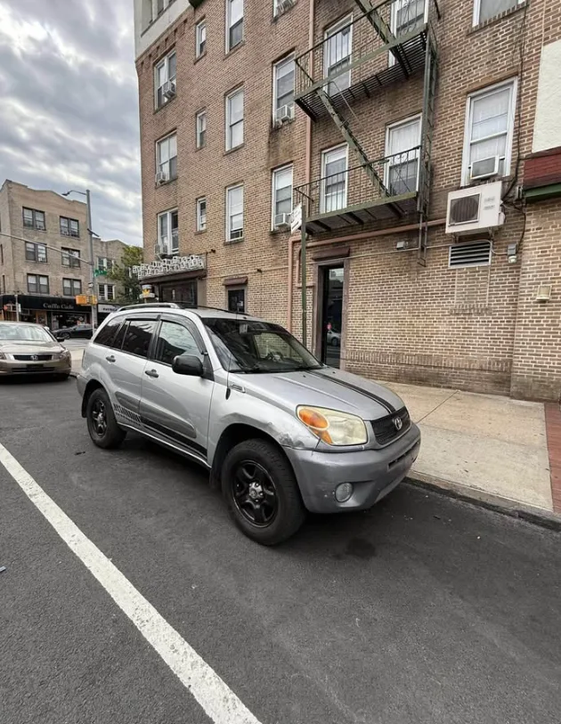 2004 Toyota RAV4