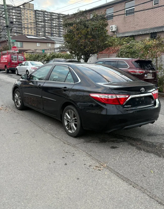 Toyota Camry 2017