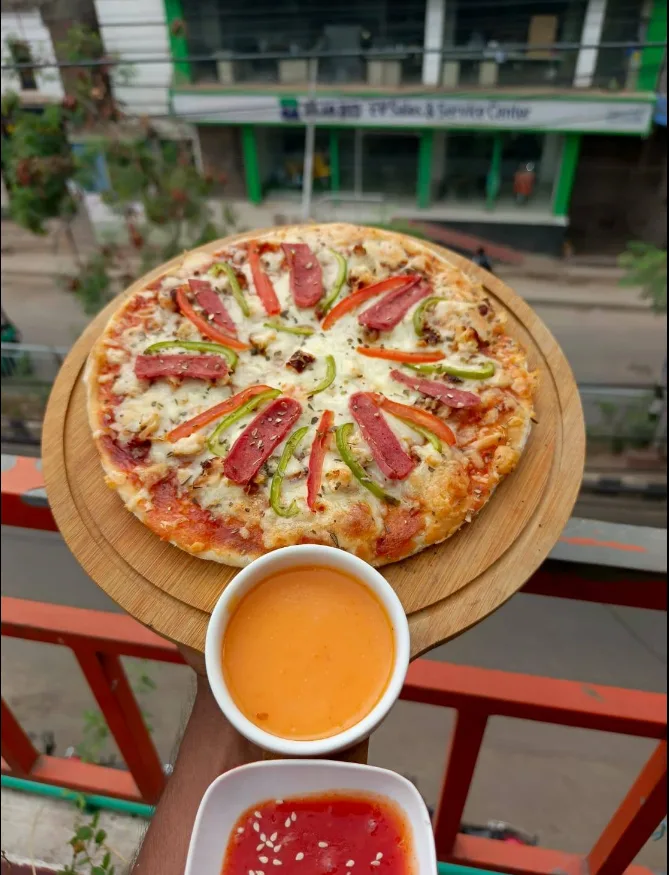 9 Inch Pizza