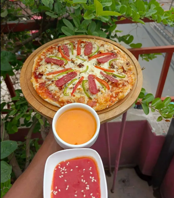12 Inch Pizza