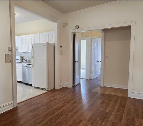 Room for rent in East Elmhurst